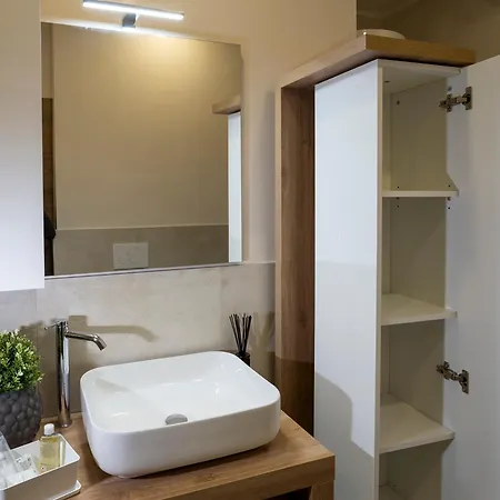 Dante 20 Balcony E Wi-fi * Lecco