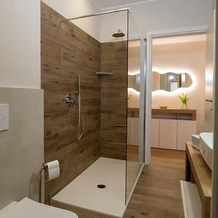 Dante 20 Balcony E Wi-fi Apartament *