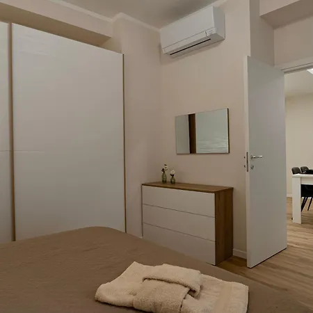 Dante 20 Balcony E Wi-fi 公寓 莱科